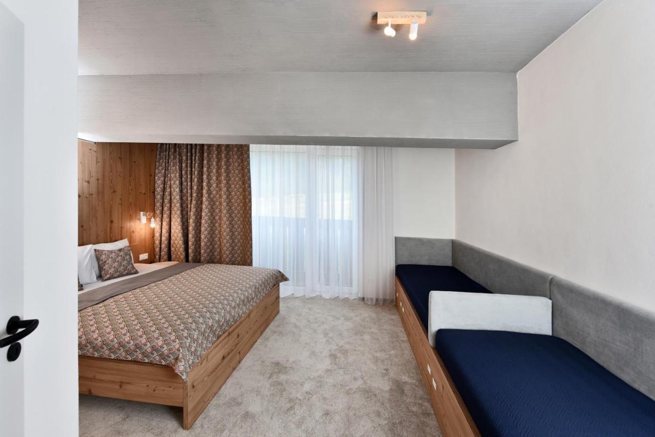 Hotel apartamentowy Tri Sestry Jasna *