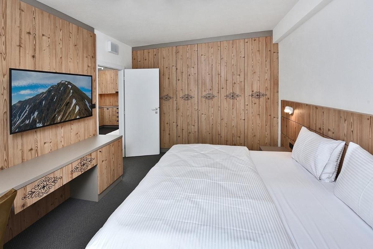 Apartmanhotel Tri Sestry Jasna *