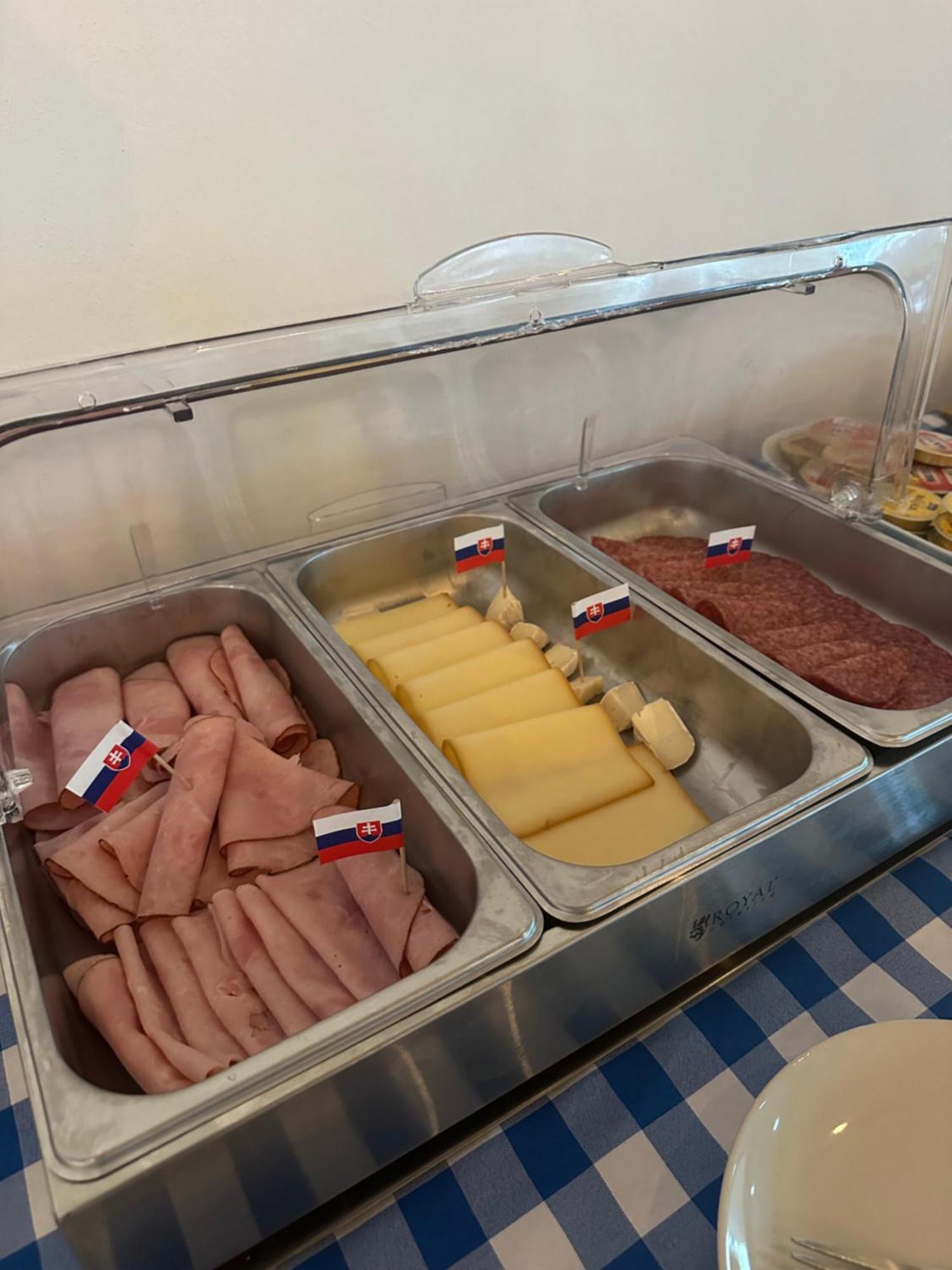 Tri Sestry Jasna Hotel apartamentowy *